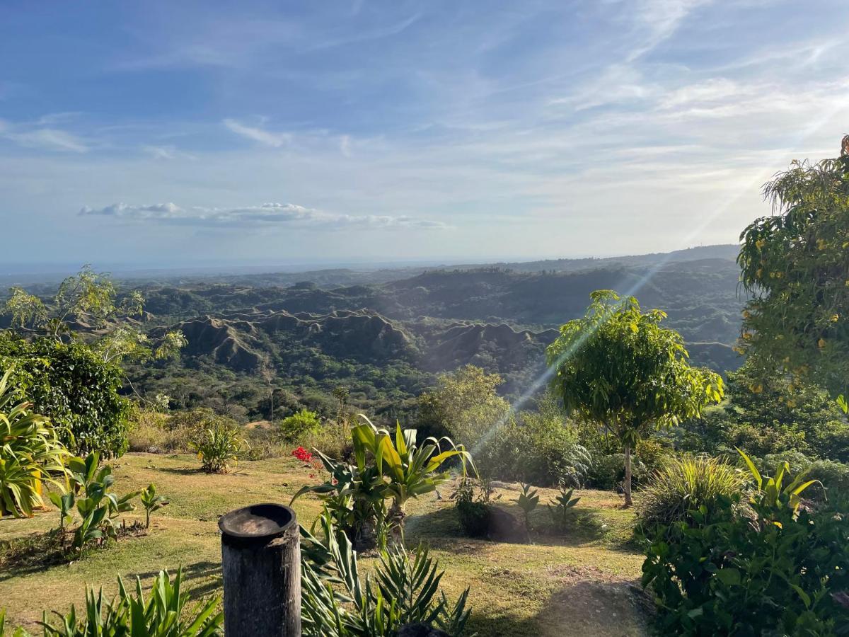 Hawk's Nest Bed&Breakfast La Laguna de San Carlos Exterior foto