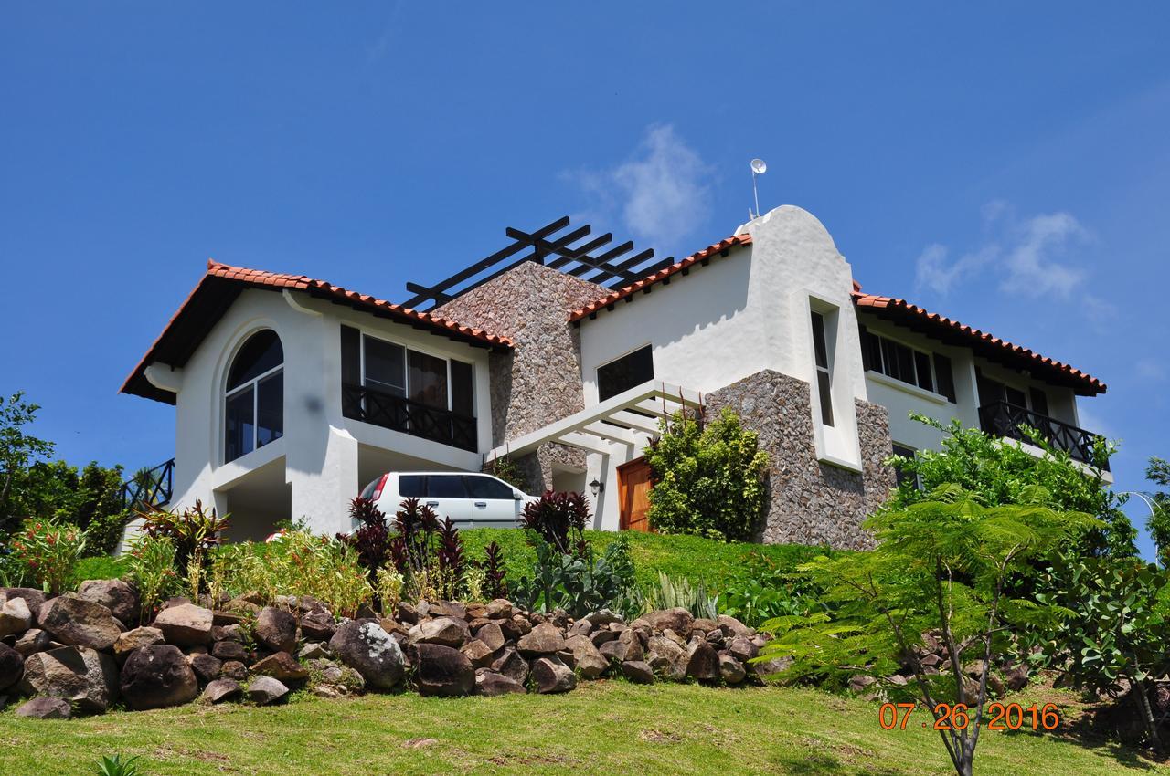 Hawk's Nest Bed&Breakfast La Laguna de San Carlos Exterior foto